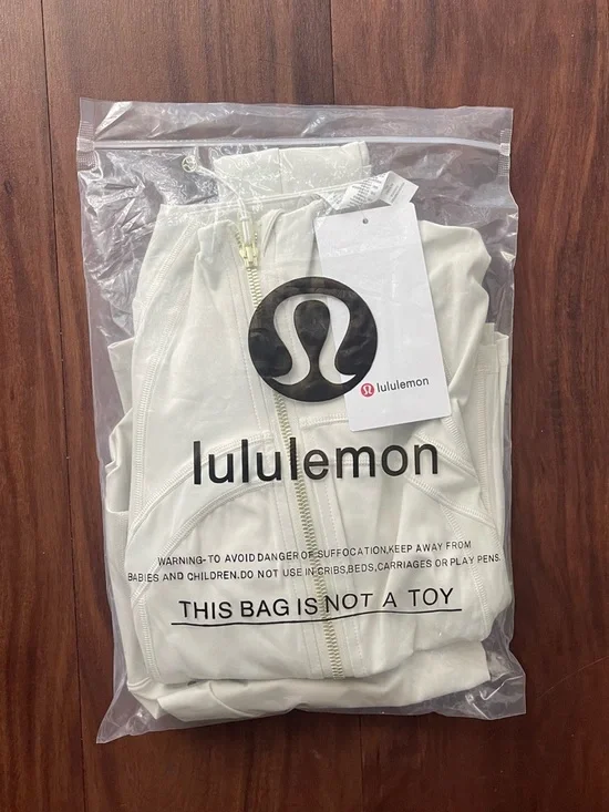 Lululemon Define Jacket + Align Leggings Set White Size 6 NWT - Picture 7 of 7